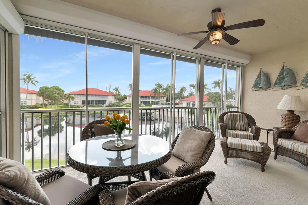 215 Waterside Circle Marco Island FL 34145