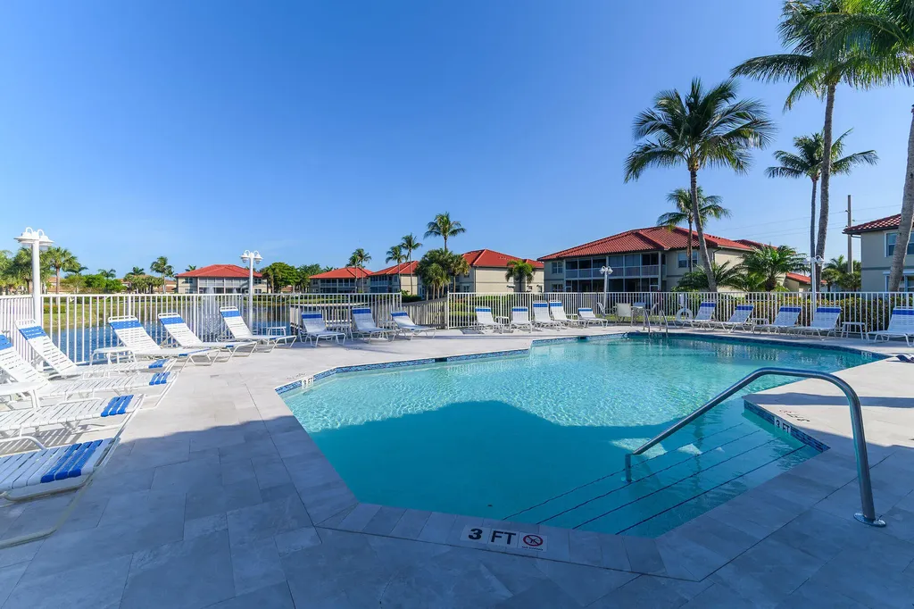 215 Waterside Circle Marco Island FL 34145
