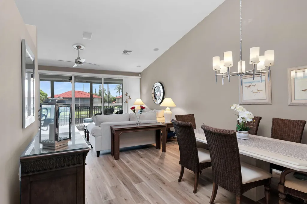 215 Waterside Circle Marco Island FL 34145