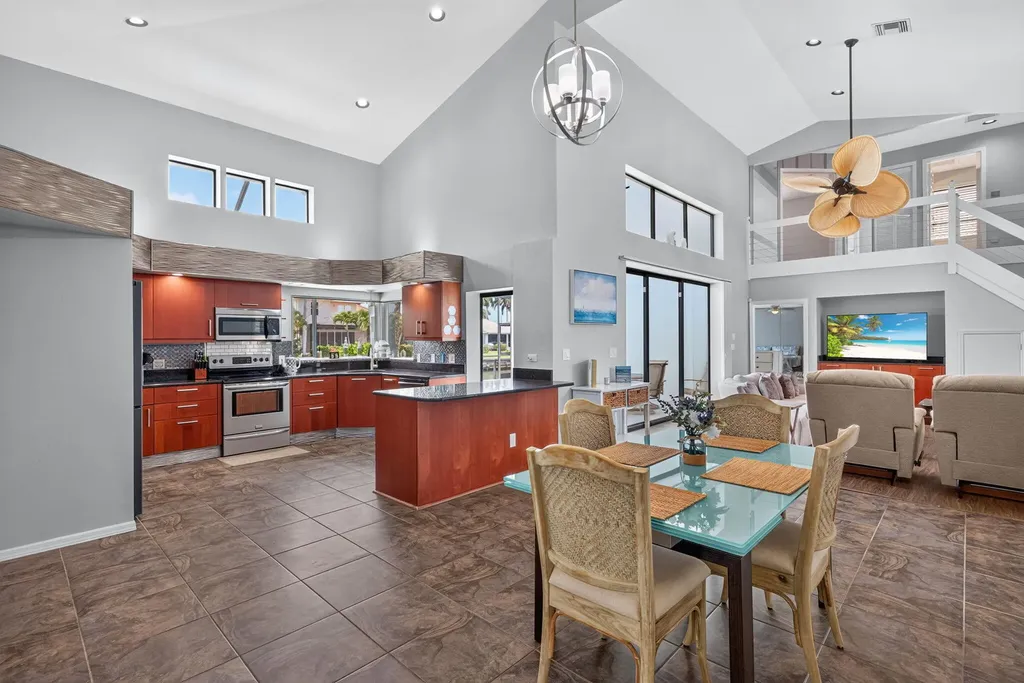 1124 Whiteheart Court Marco Island FL 34145