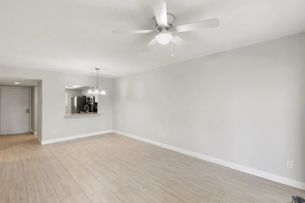 1008 Manatee Road Naples FL 34114