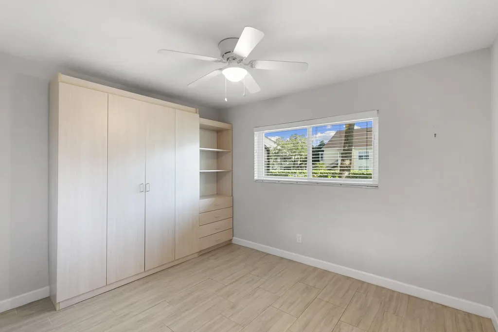 1008 Manatee Road Naples FL 34114