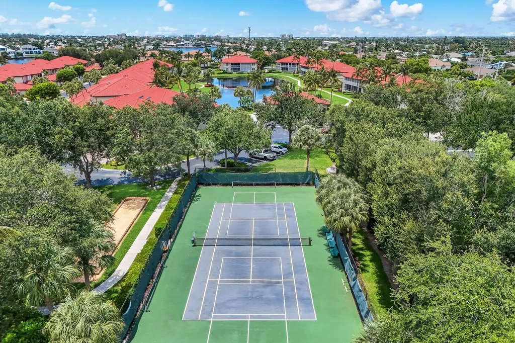 210 Waterside Marco Island FL 34145