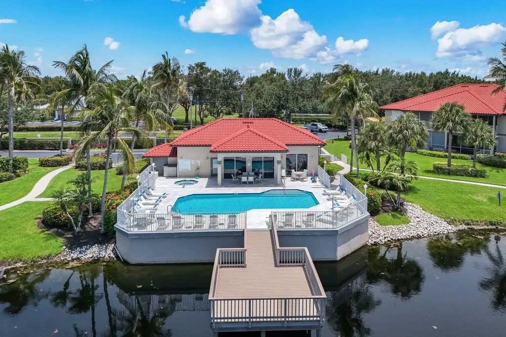 210 Waterside Marco Island FL 34145