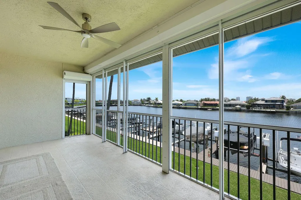 210 Waterside Marco Island FL 34145