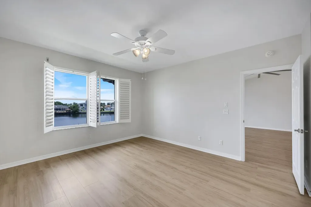 210 Waterside Marco Island FL 34145