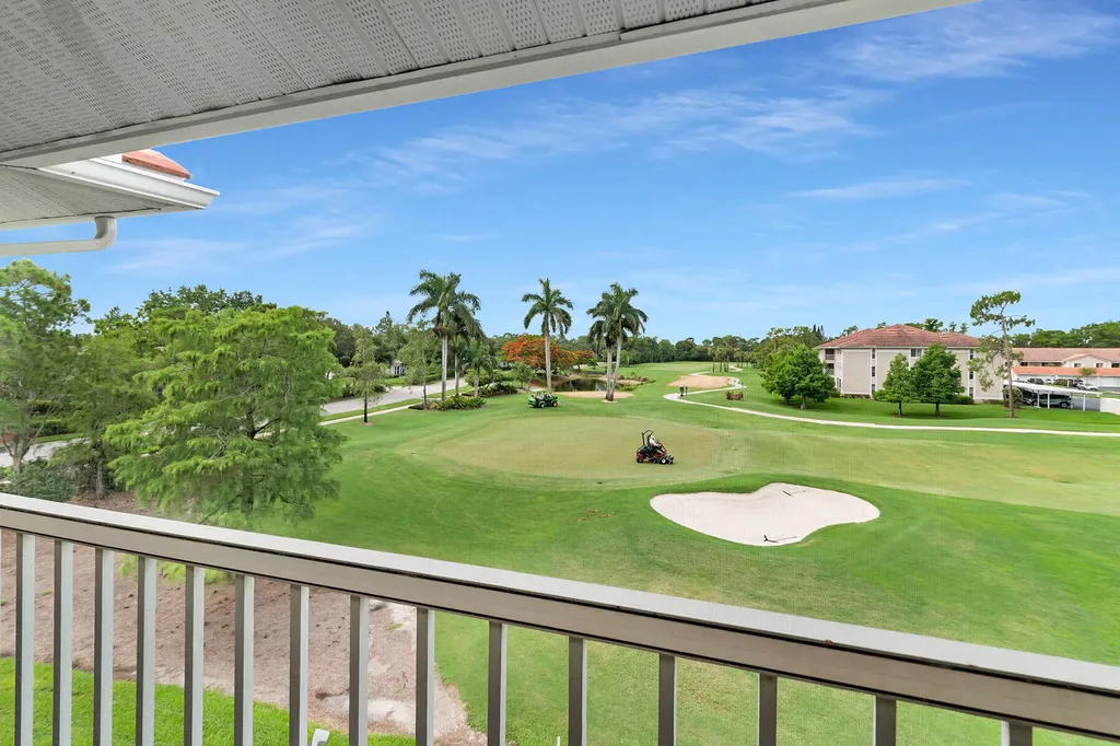 1100 Eastham Way Naples FL 34104