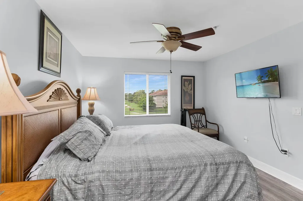 1100 Eastham Way Naples FL 34104