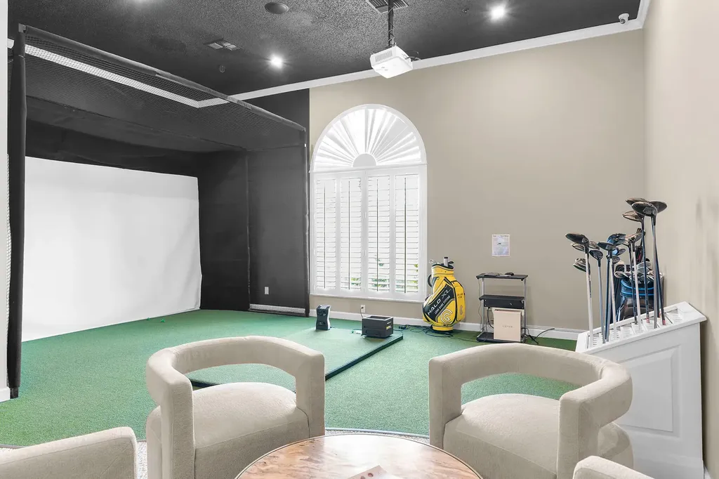1100 Eastham Way Naples FL 34104