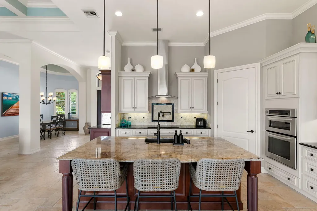504 Kendall Drive Marco Island FL 34145