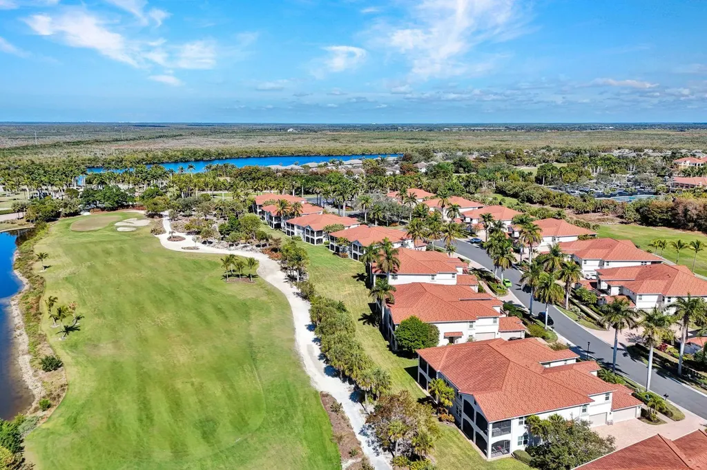 1277 Rialto Way Naples FL 34114