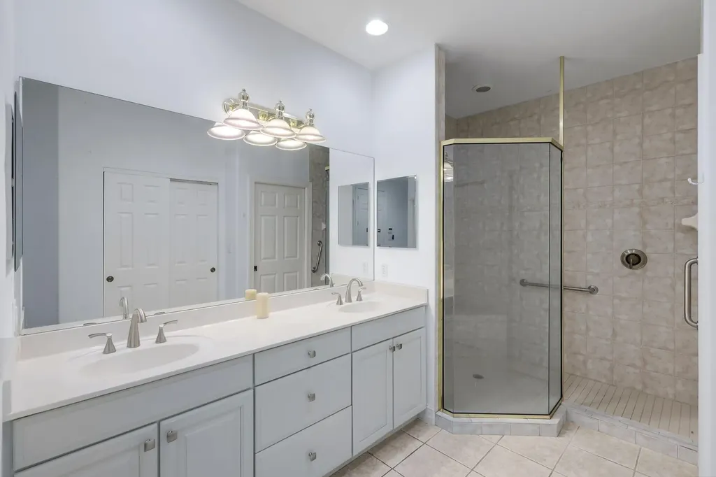 1277 Rialto Way Naples FL 34114