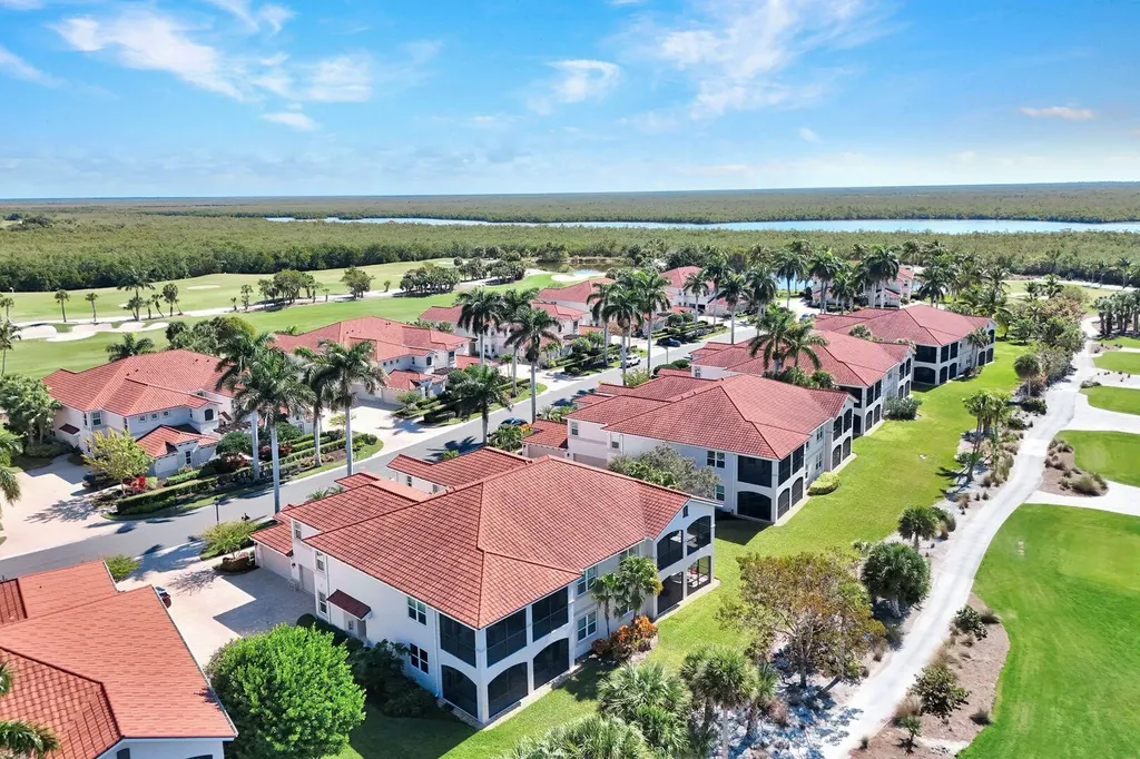 1277 Rialto Way Naples FL 34114