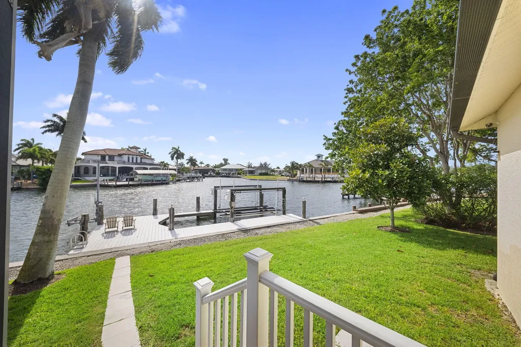 1688 Villa Court Marco Island FL 34145