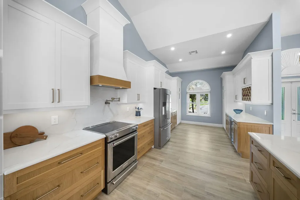 1688 Villa Court Marco Island FL 34145