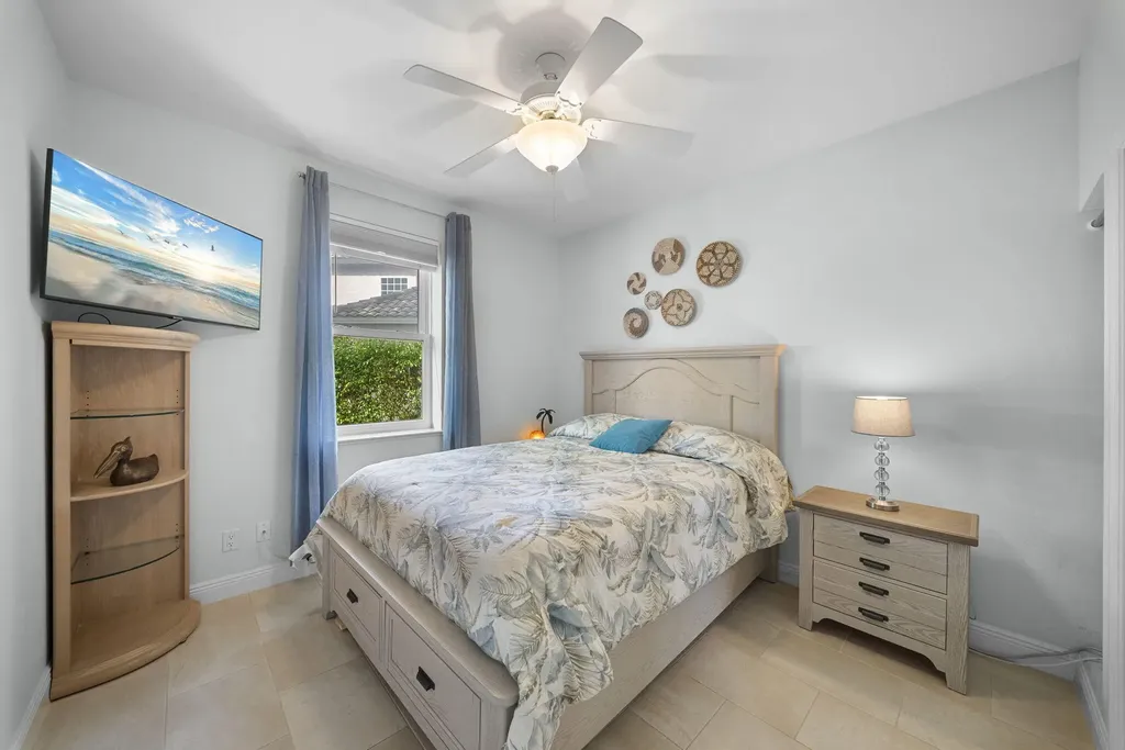 1688 Villa Court Marco Island FL 34145