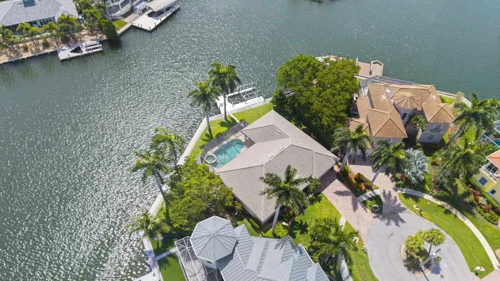 1688 Villa Court Marco Island FL 34145