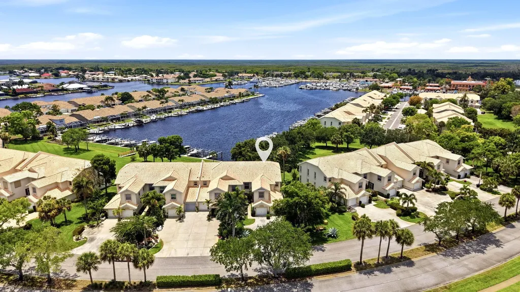 275 Cays Drive Naples FL 34114