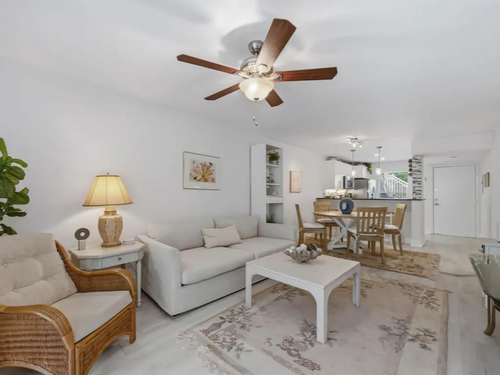 1901 Courtyard Way Naples FL 34112