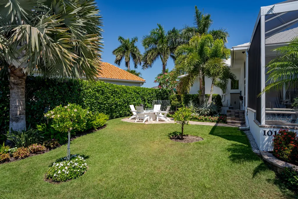 1017 Admiralty Court Marco Island FL 34145