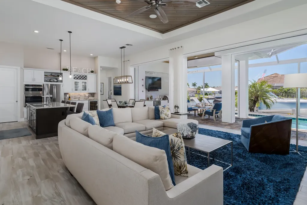1017 Admiralty Court Marco Island FL 34145