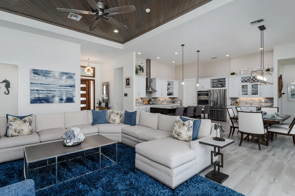 1017 Admiralty Court Marco Island FL 34145