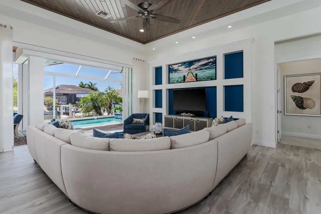 1017 Admiralty Court Marco Island FL 34145