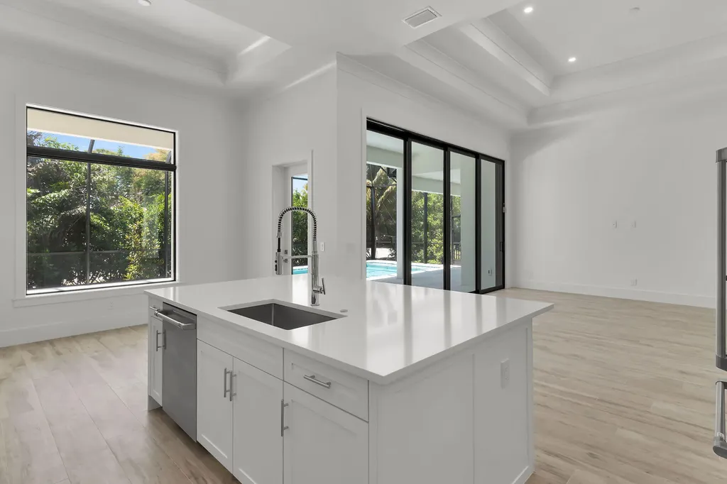 60 Tahiti Road Marco Island FL 34145