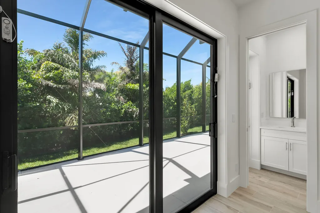 60 Tahiti Road Marco Island FL 34145