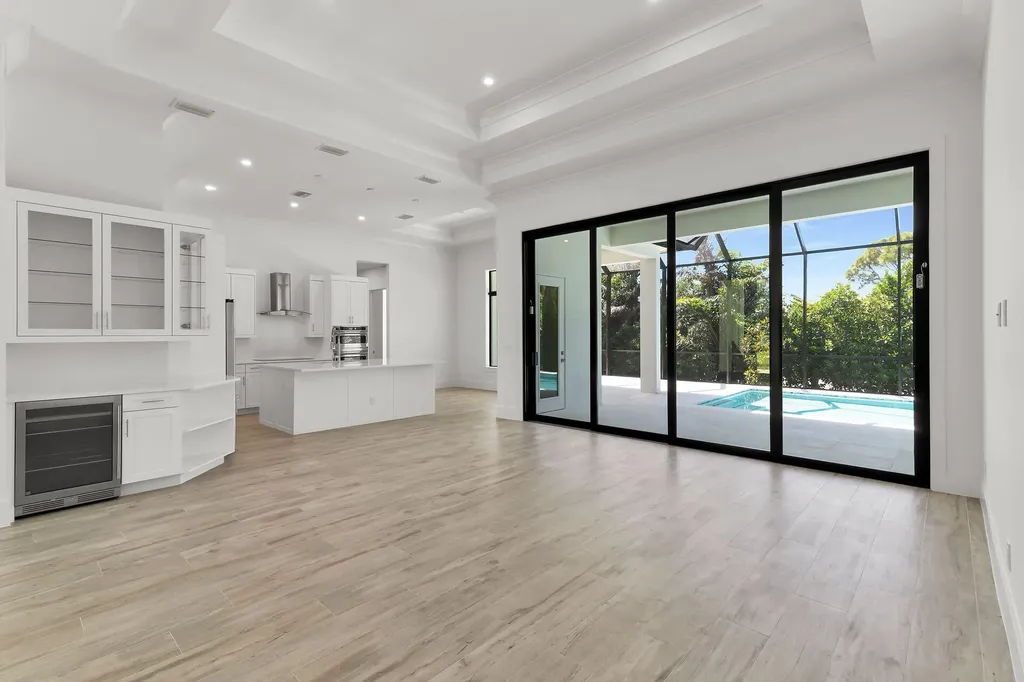 60 Tahiti Road Marco Island FL 34145
