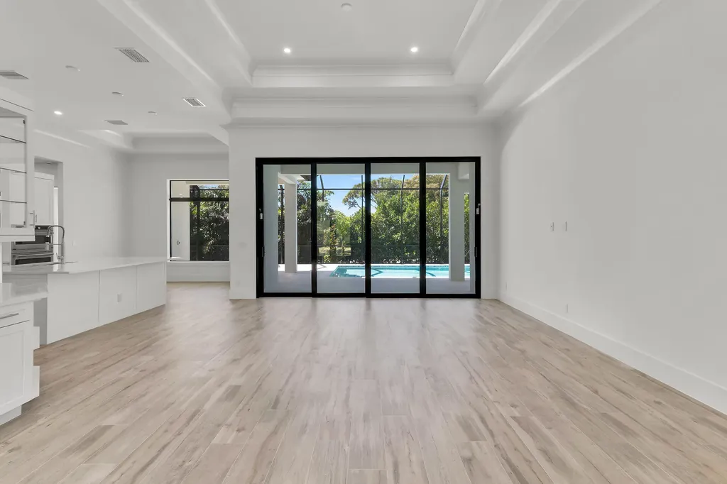 60 Tahiti Road Marco Island FL 34145