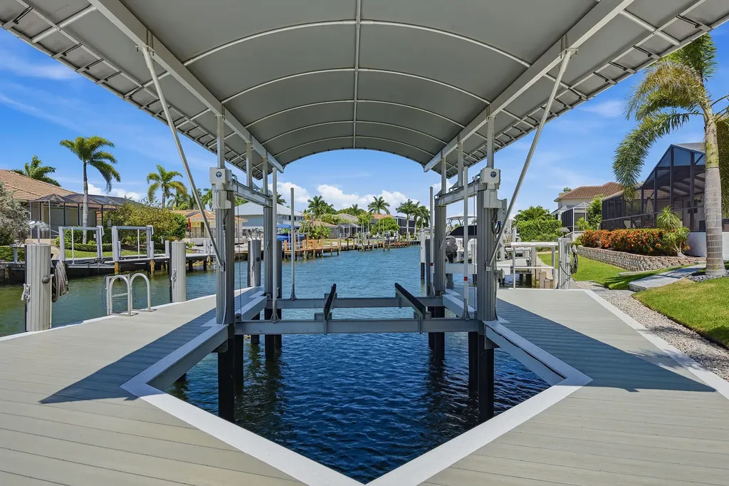 1632 Barbarosa Court Marco Island FL 34145