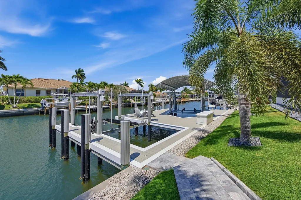 1632 Barbarosa Court Marco Island FL 34145