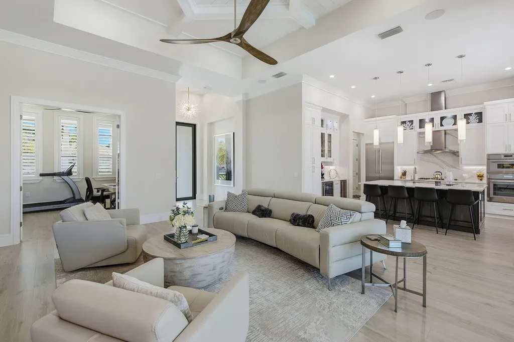 1632 Barbarosa Court Marco Island FL 34145