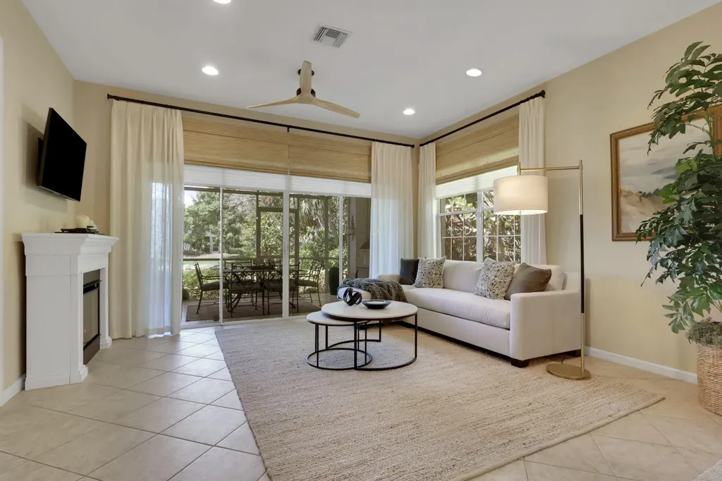 4501 Cardinal Cove Lane Naples FL 34114
