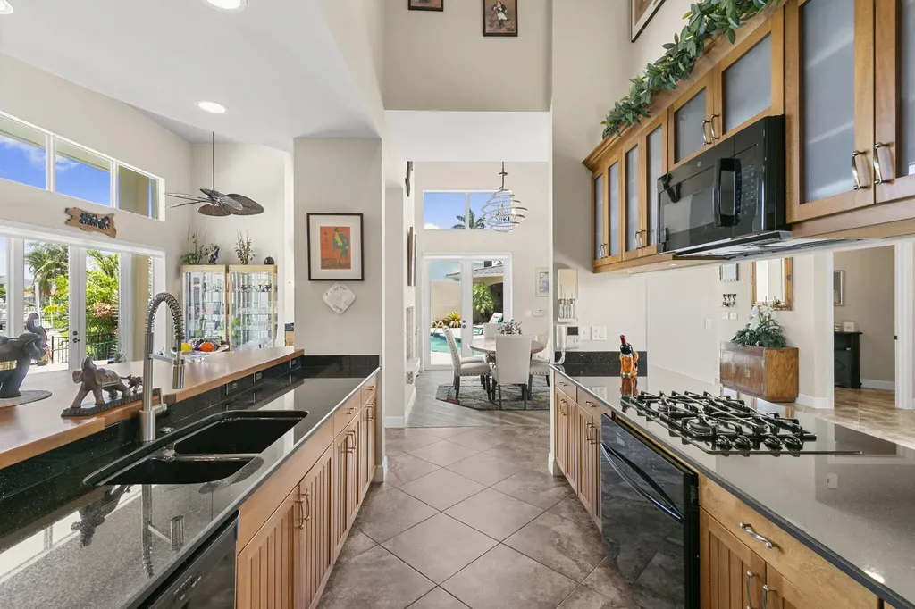 622 Bimini Avenue Marco Island FL 34145