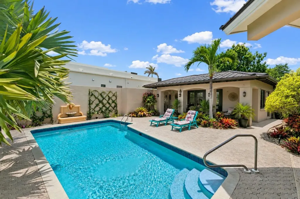 622 Bimini Avenue Marco Island FL 34145