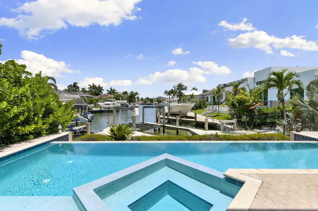 622 Bimini Avenue Marco Island FL 34145