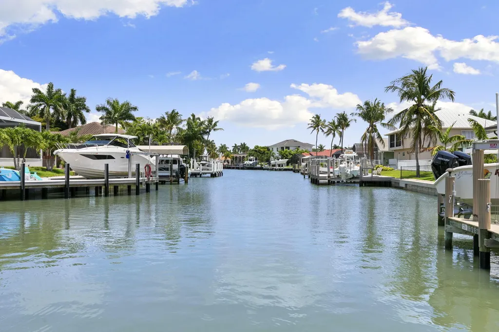 622 Bimini Avenue Marco Island FL 34145