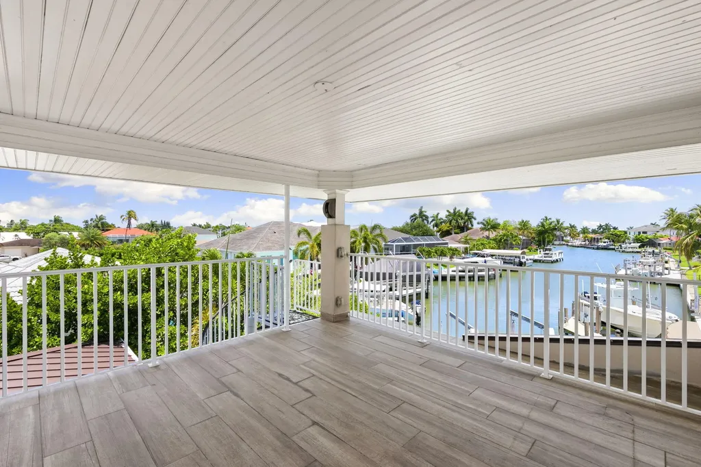 622 Bimini Avenue Marco Island FL 34145