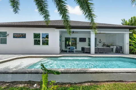118 Bermuda Road Marco Island FL 34145