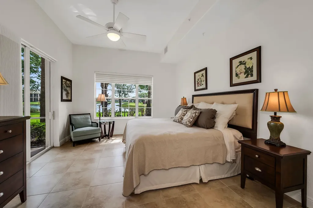 3141 Aviamar Circle Naples FL 34114