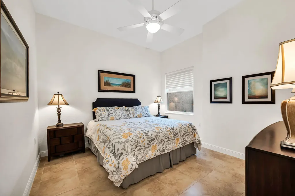 3141 Aviamar Circle Naples FL 34114