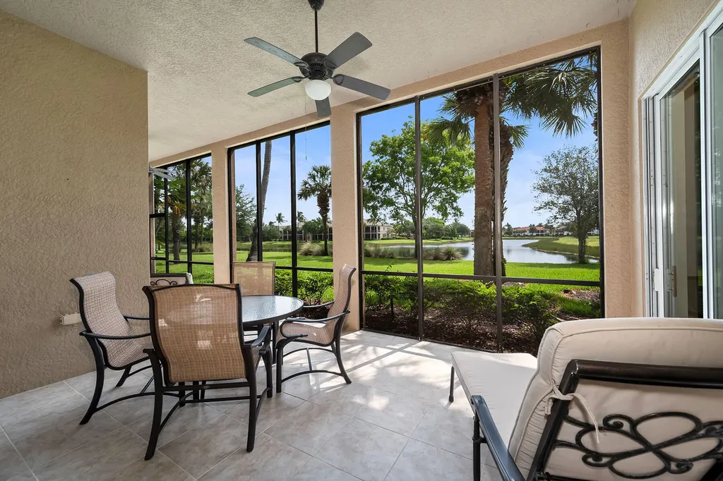 3141 Aviamar Circle Naples FL 34114