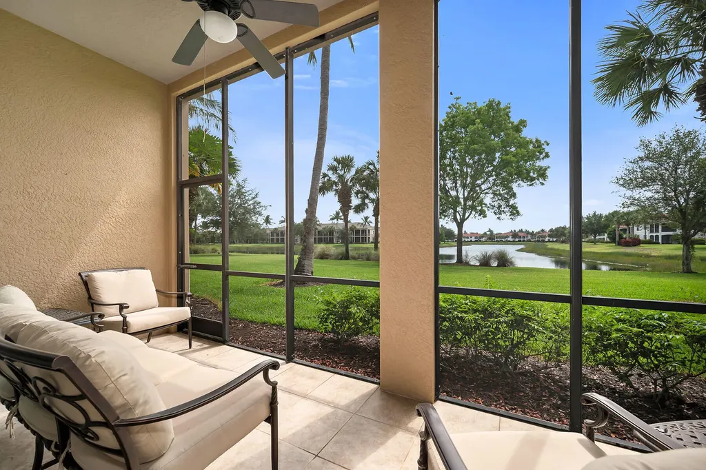 3141 Aviamar Circle Naples FL 34114