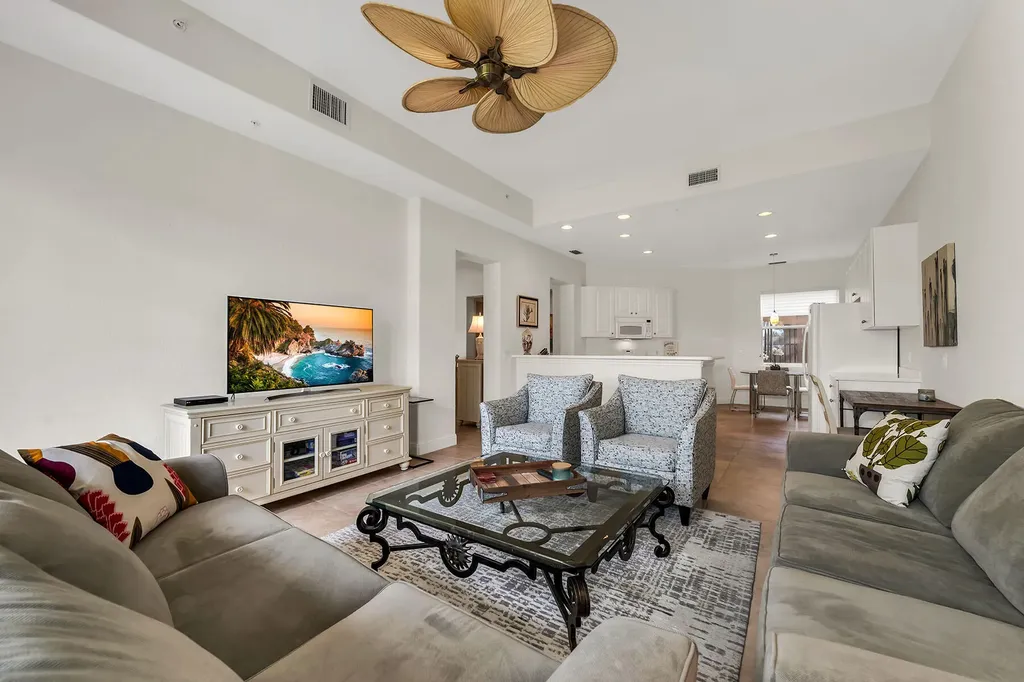 3141 Aviamar Circle Naples FL 34114