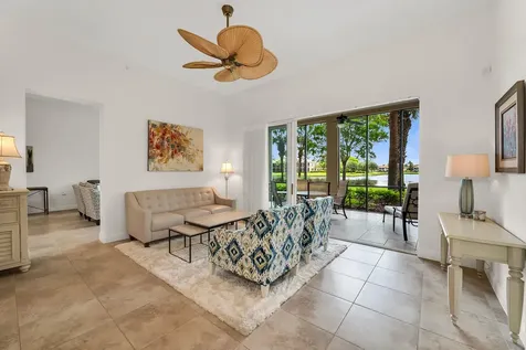 3141 Aviamar Circle Naples FL 34114