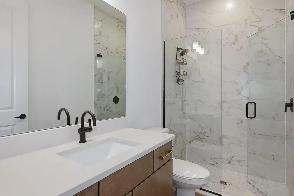 15743 Modena Street Naples FL 34114