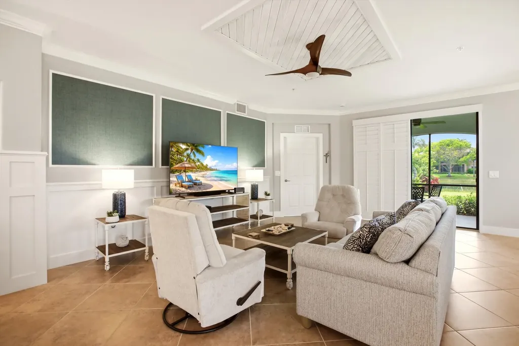 3163 Serena Lane Naples FL 34114