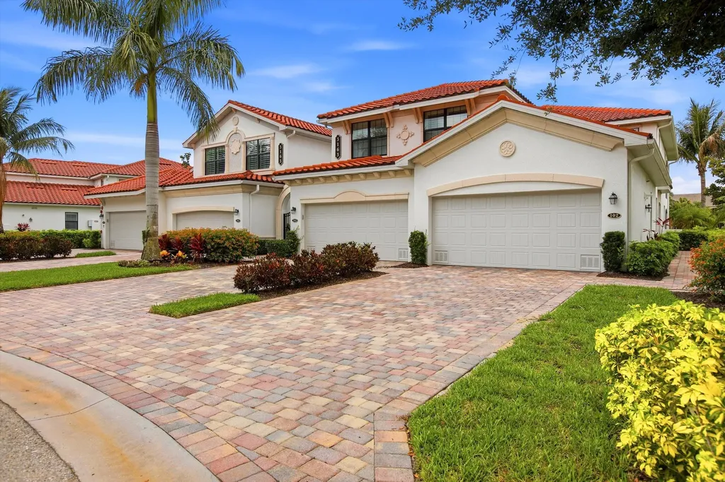 3163 Serena Lane Naples FL 34114